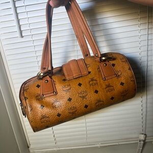 Authentic MCM shoulder bag ‼️‼️‼️